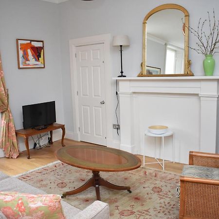 Bernard St - Bright And Spacious 1 Bed Apartment At The Shore! Edimburgo Esterno foto