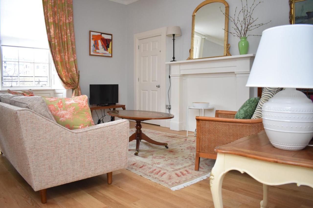 Bernard St - Bright And Spacious 1 Bed Apartment At The Shore! Edimburgo Esterno foto