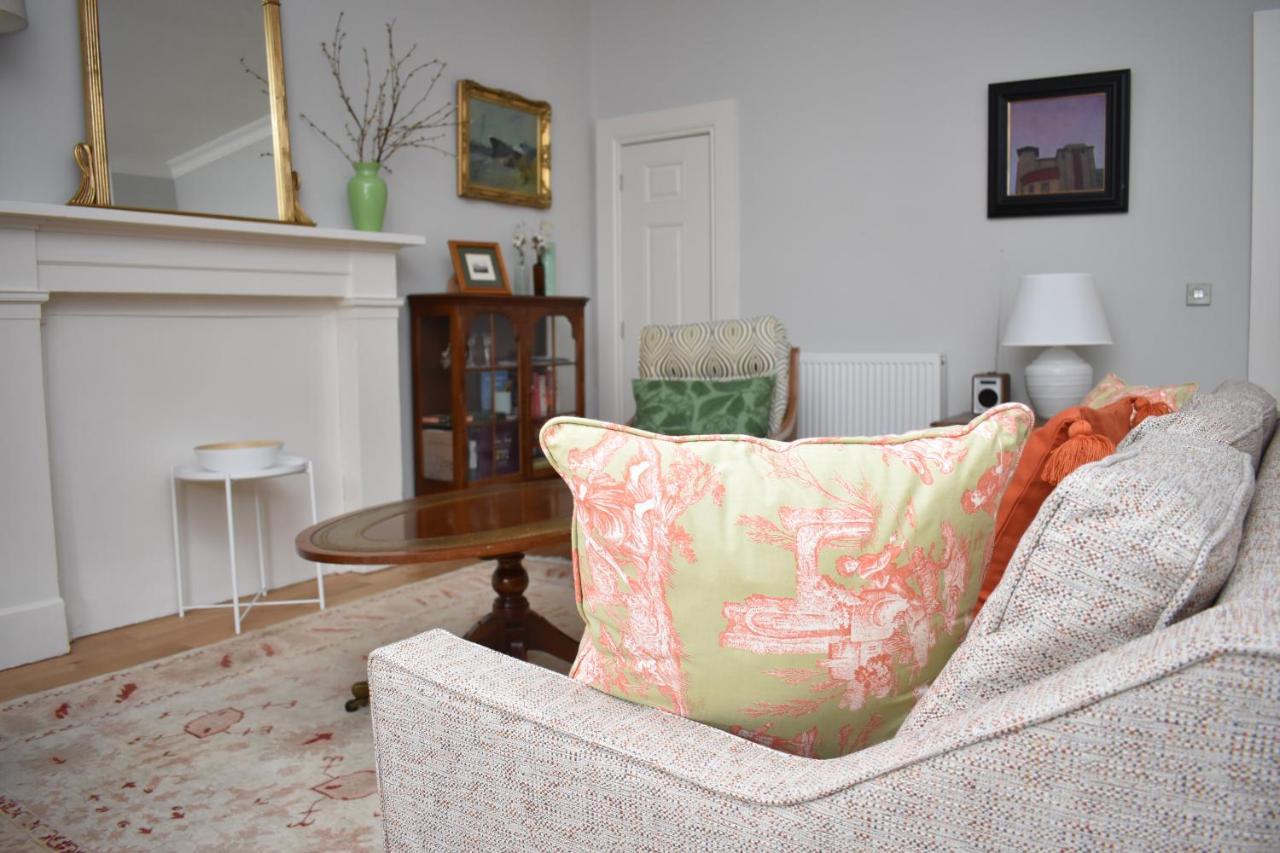 Bernard St - Bright And Spacious 1 Bed Apartment At The Shore! Edimburgo Esterno foto